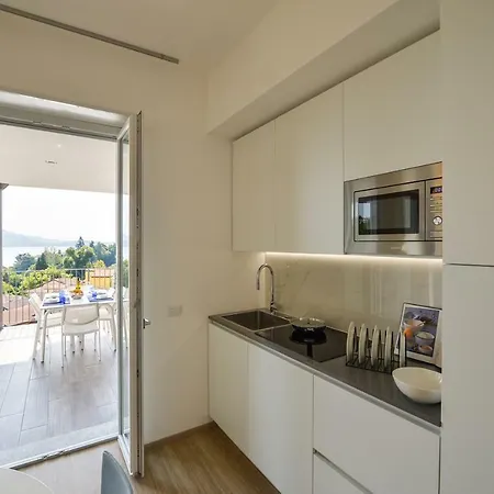 The View Apartament Baveno